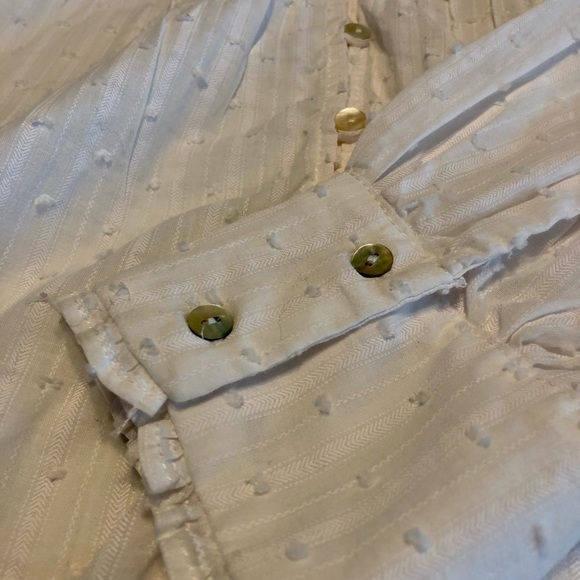 Lace and embroidery. - Picture 3 of 6